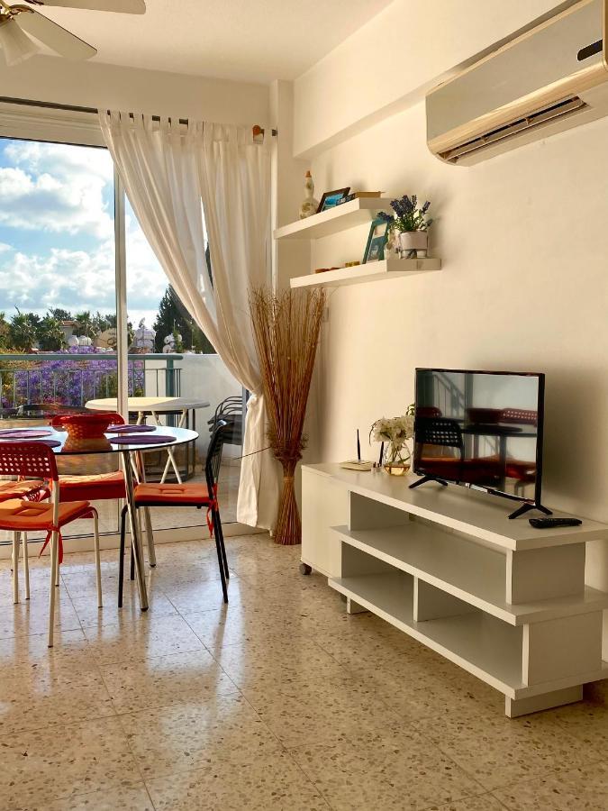 Paradise Garden Apartment Paphos Bagian luar foto