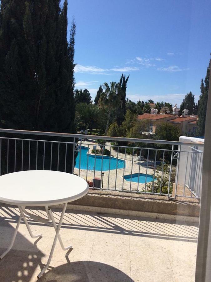 Paradise Garden Apartment Paphos Bagian luar foto